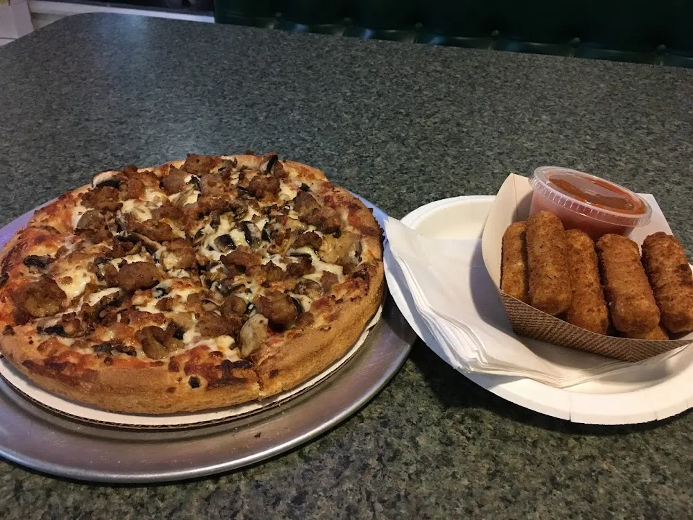 Small Pizza with Sausage and Mushroom Toppings